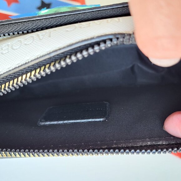 Marc Jacobs Snapshot x Peanuts Lucy Camera Bag I Limited Edition - Picture 10 of 11